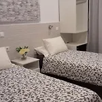 House 4* Barcelona