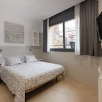 House Πανσιόν 4*