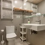 House 4* Barcelona