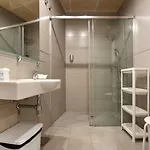 House 4*