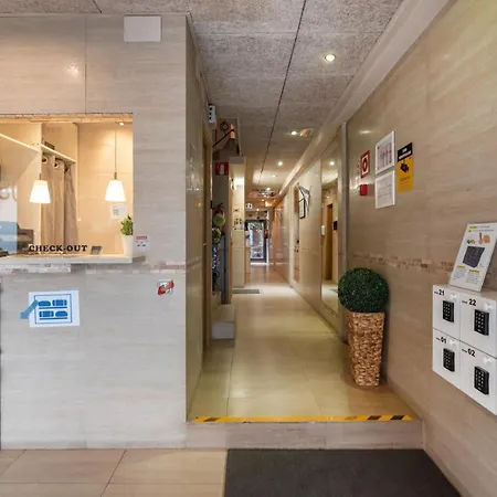 House Guest house 2*