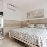 House 4*
