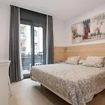 House Πανσιόν