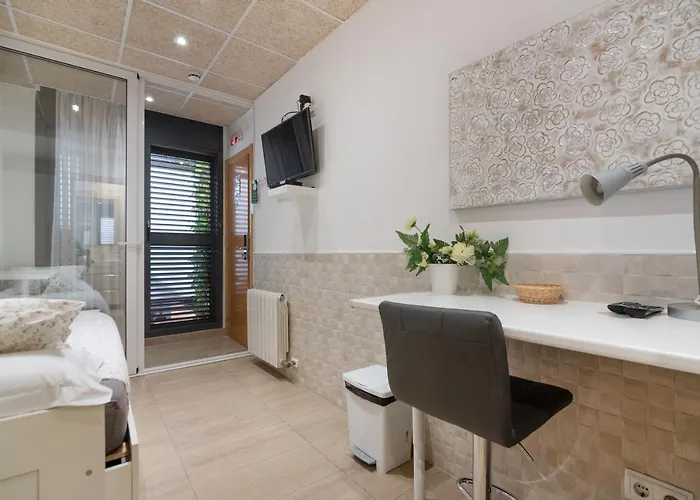 Affittacamere House 4*