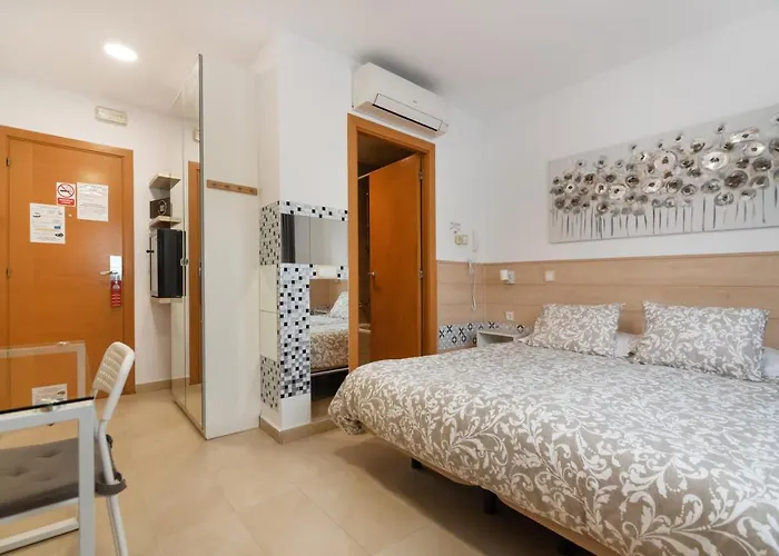 Affittacamere House 4*