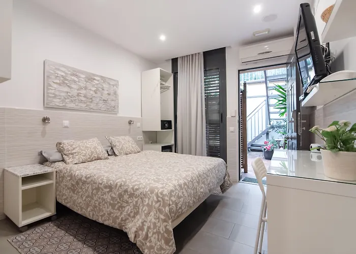 House Affittacamere 4*